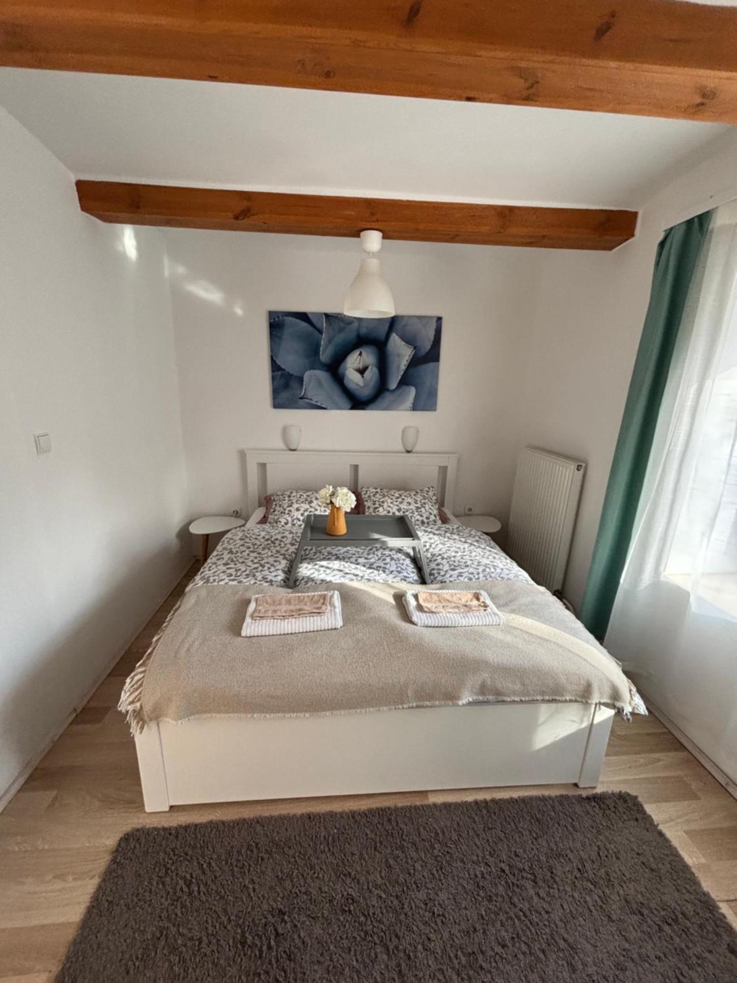 Levendula Apartmanhaz Badacsonytomaj Exterior photo